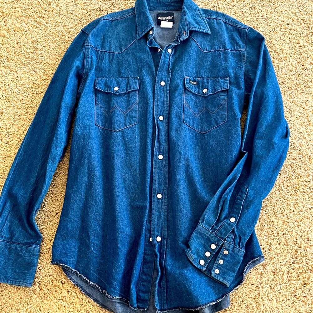 Wrangler denim button down